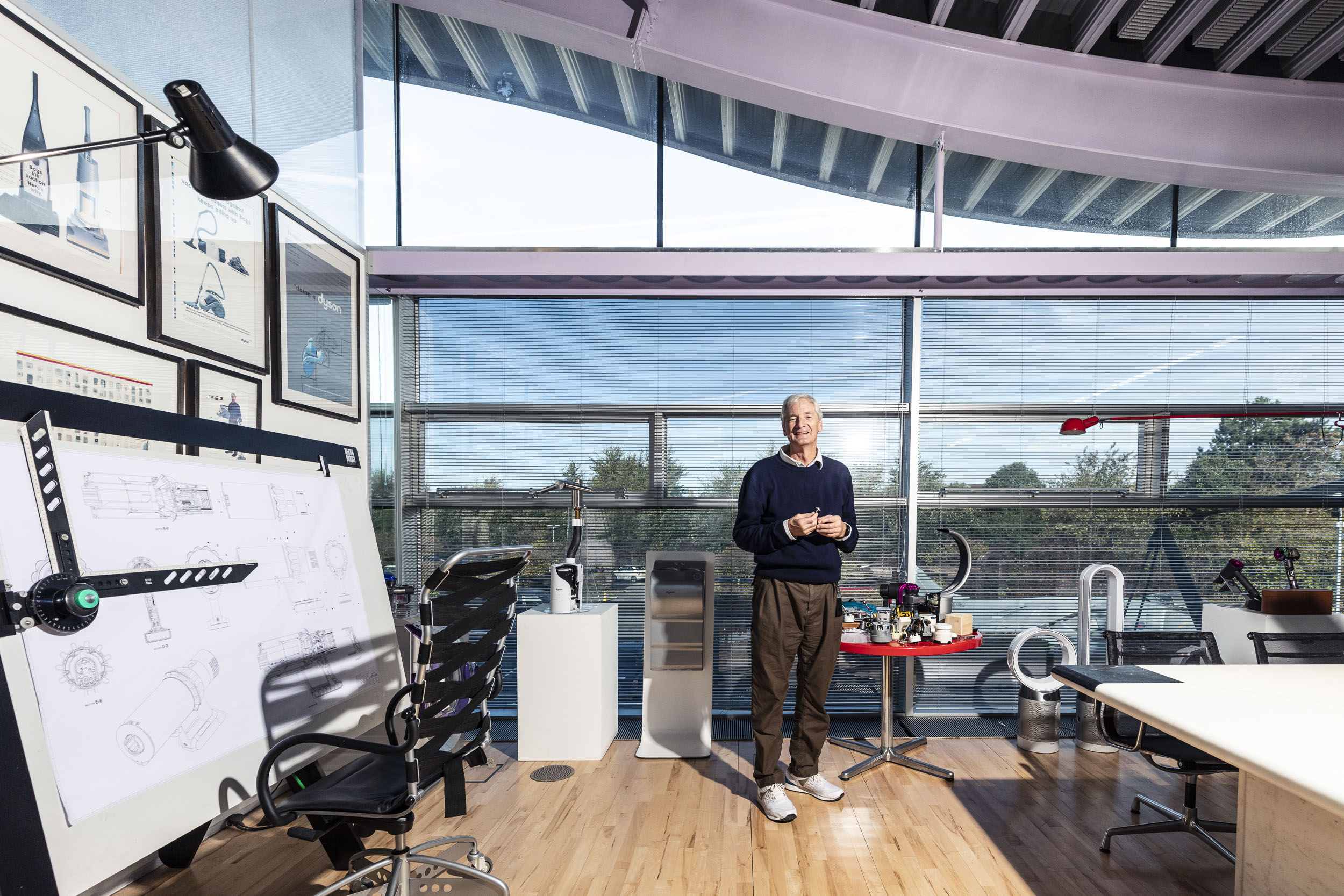 Sir James Dyson OM CBE RDI FRS FREng FCSD FIET